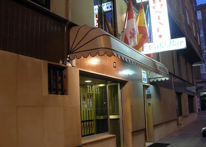 Navasfrias 招待所 *